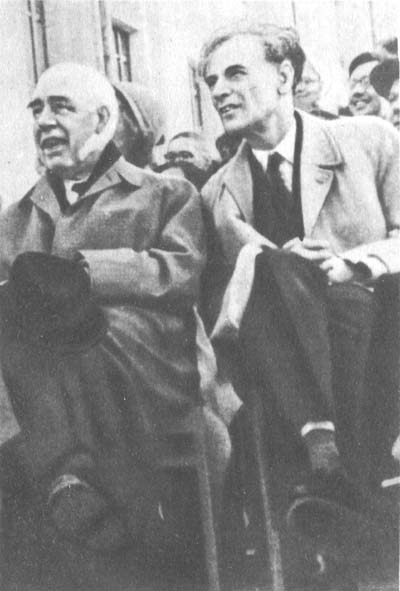 Бор и Ландау 
на <Празднике Архимедах> в МГУ (1961 г.)